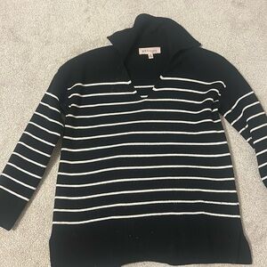 Black and White collared sweater, XS